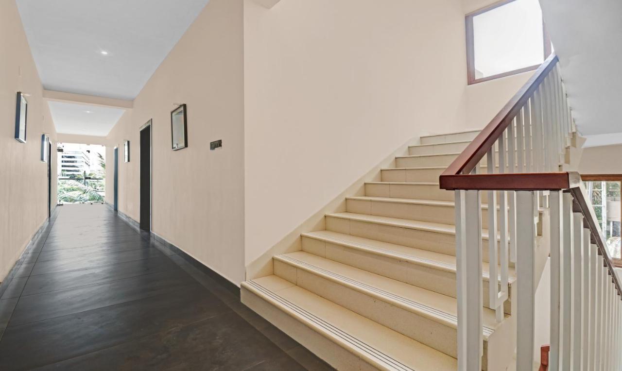 Treebo Grand Vistara Airport Suites Коччи Экстерьер фото